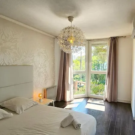 Ovalie ! Spacieux T3 Lumineux Apartment *